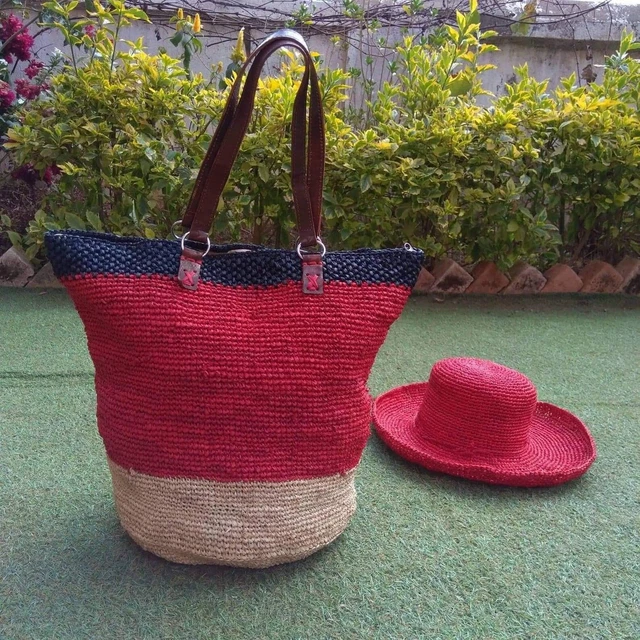 Sac fourretout ref5 en crochet Raphia Rabanne de Madagascar + chapeau Soaartshop