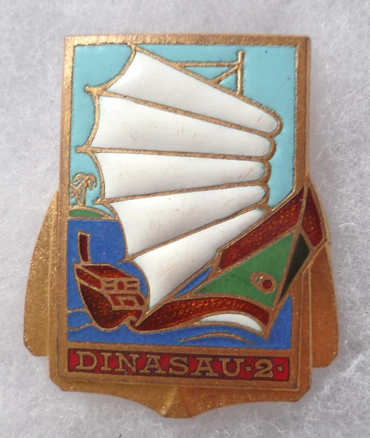 IN11312 - INSIGNE ECOLE NAVALE, 3 voiles, rectangle 30 x 20