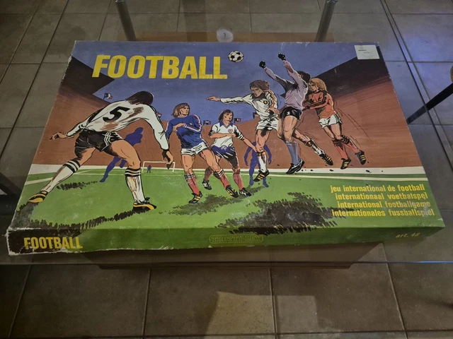 Subbuteo - Fédération Française de Football - Jeux de Société - en Fam