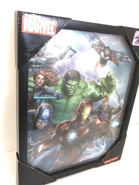 Edge Home Marvel Avengers Imagen 3D Pop Marco de Imagen 15 H x 12.5 W x 1 D