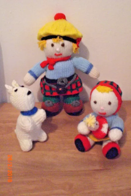 Wee Sproot ~ Baby Bonnie & Scamp The Dog Three New Hand Knitted Dolls/Toys