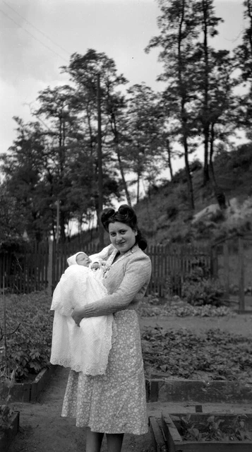 Négatif Photo Ancien 7x11 Cm - Portrait Femme Et Bébé Années 1940-50