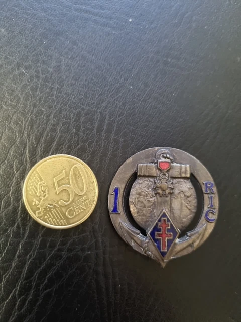 INSIGNE MILITAIRE @ Indochine @ 4 Regiment Infanterie Coloniale @ Ric