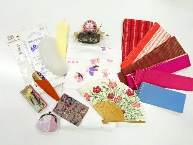 35725# Japanese Kimono / Kimono Wearing Set