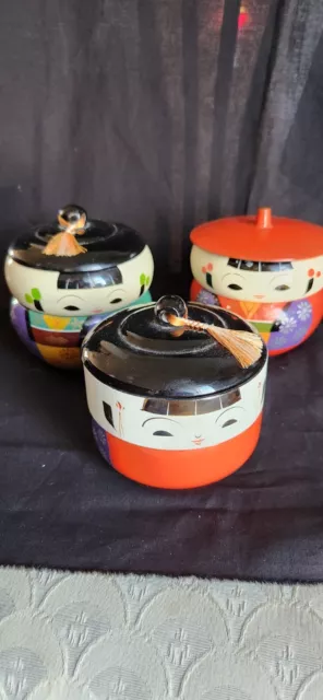 Vintage Japanese Lacquerware Trinket Kokeshi Doll Stacking Bowls Bento Box set/3