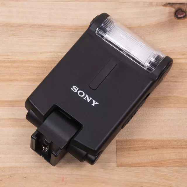 Sony - HVL-F20AM - TTL Flash - For Alpha Digital SLR Cameras - Used