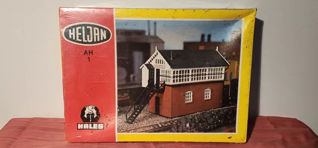 Heljan HO scale AH 1 SIGNAL BOX Model Railway Building Kit - as new