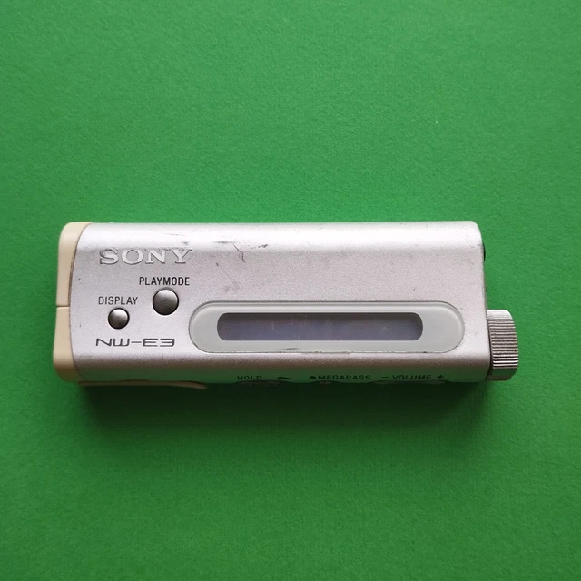 SONY NW-E3 NETWORK Walkman Silver Portable Digital Music