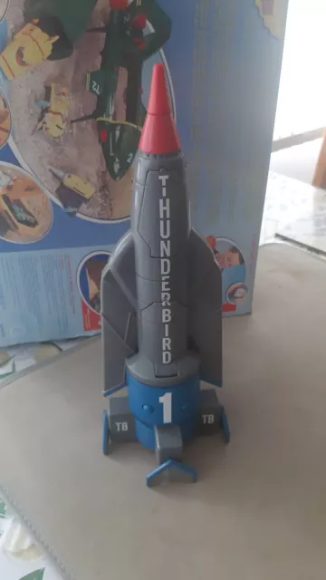 Vivid Imaginations Thunderbird 1 Super Size  and complete with all Accessories.