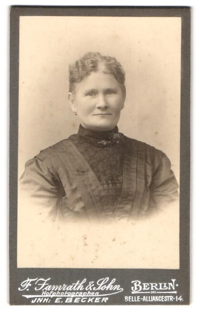 Fotografie F. Jamrath & Sohn, Berlin, Belle-Alliancestr. 14, Bürgerliche Dame m