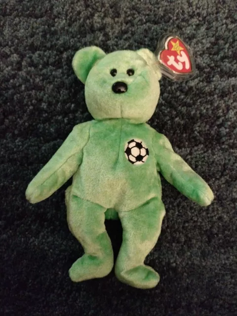 TY Beanie Baby Kicks Football Bear 1999 With tags - Excellent Condition  Retired