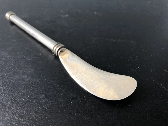 Beurrier Inox Avec Couvercle Et 2 Couteaux à Fromage - Capacité 250g, Pour Beurre, Fromage, Plats Froids