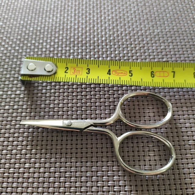 Mini ciseaux de couture
