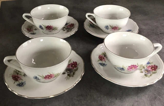 Ensemble de 4 TASSES et Sous-tasses en PORCELAINE de Luxe ARCO à décor Floral