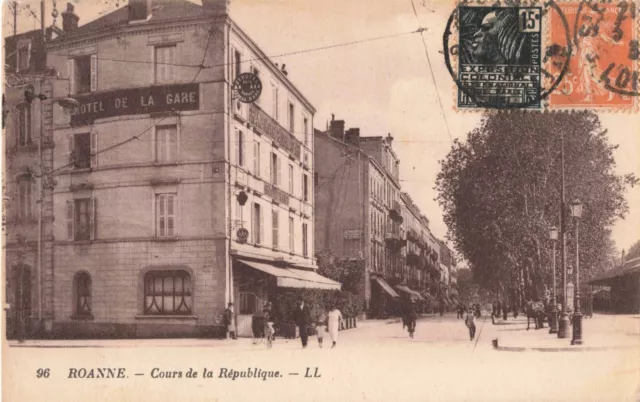 Cpa Loire 42 Roanne Cours De La Republique