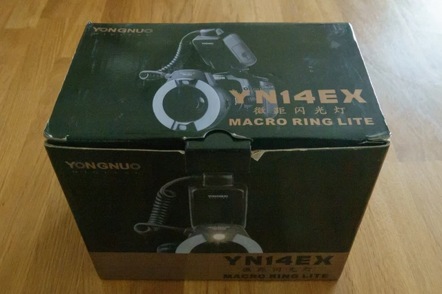 Yongnuo YN-14EX Macro Ring Flash for Canon Cameras