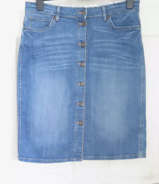 WOMEN'S MARKS & SPENCER INDIGO BLUE DENIM  STRETCH SKIRT size 12 (14)