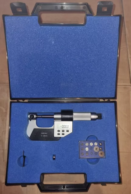 Linear 50-860-001 0-25mm 0-1" Digital Universal Multi Anvil Micrometer Set IP54