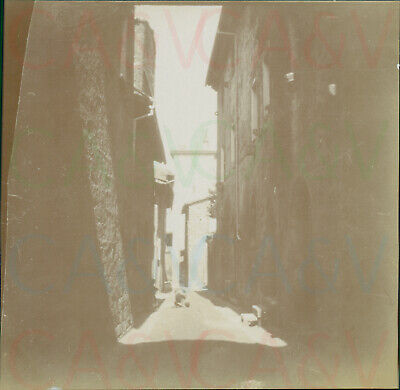 April 1901 Italy Umbria Orvieto Street Scene 3.5" Orig