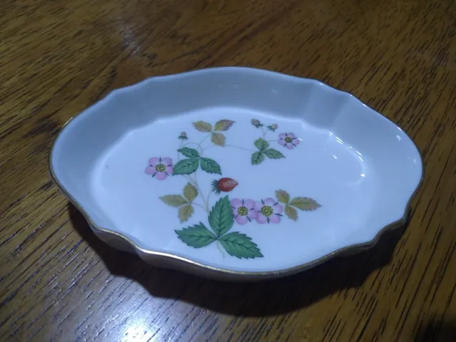 Wedgewood Bone China Wild Strawberry Trinket Dish