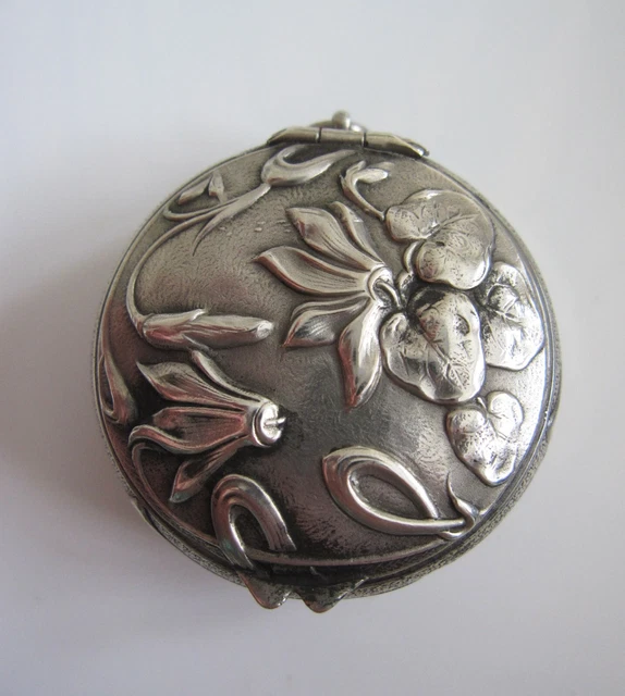 superbe boite à poudre, pilule "art nouveau" argent massif poinçon sanglier