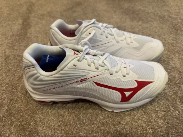 Mizuno Wave Lightning Z6 Volleyball Shoes - Womens Size 7.5, Mens 6 - New!