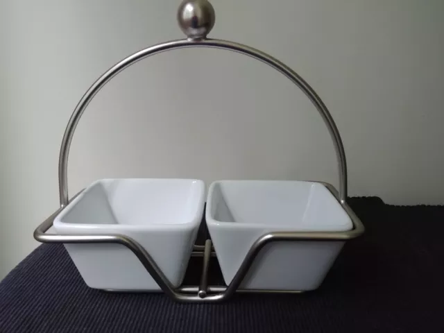 Pampered Chef - Set of 2 Simple Additions Small White Bowls and Metal Caddy