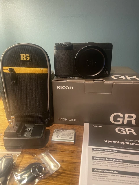 Ricoh GRIII 24.2 MP Digital Camera GR3 28mm f2.8 APS-C C-MOS