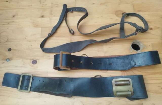 Lot Militaire  Militaria Empire ww1 ww2 ? Ceinture Ceinturons