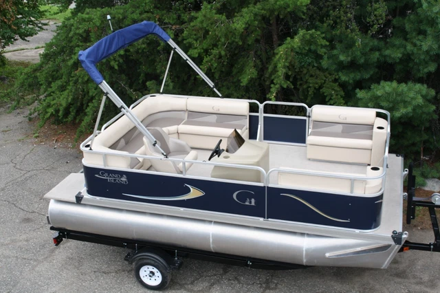New 16 ft Grand Island with 9.9---No trailer. Factory direct