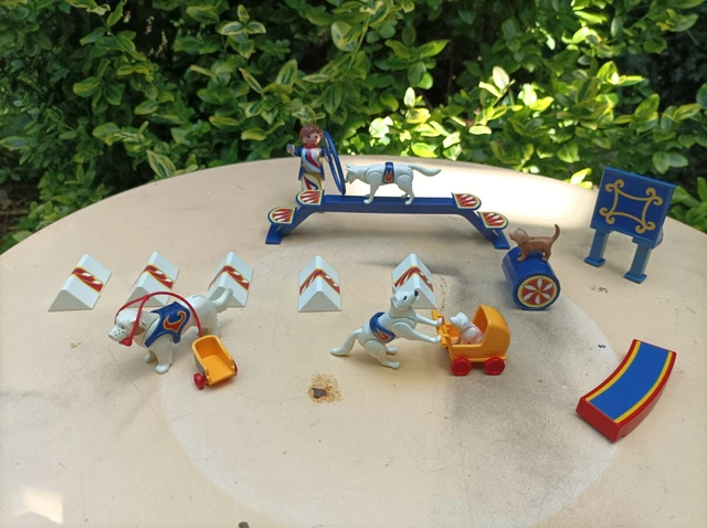 PLAYMOBIL LOT 4237 dresseuse de chien - cirque complet origine - 5 chiens acces EUR 27,50 