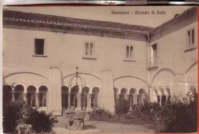 Cartolina  Benevento Citta  Fp  Non Viaggiata  Chiostro S. Lucia