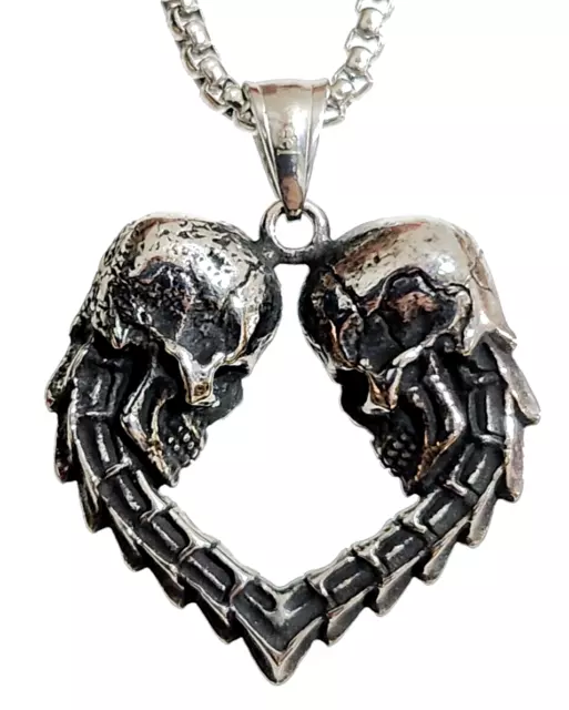 Collier Coeur Double Tête de Mort Acier Memento Mori Pendentif Chaîne 22"...