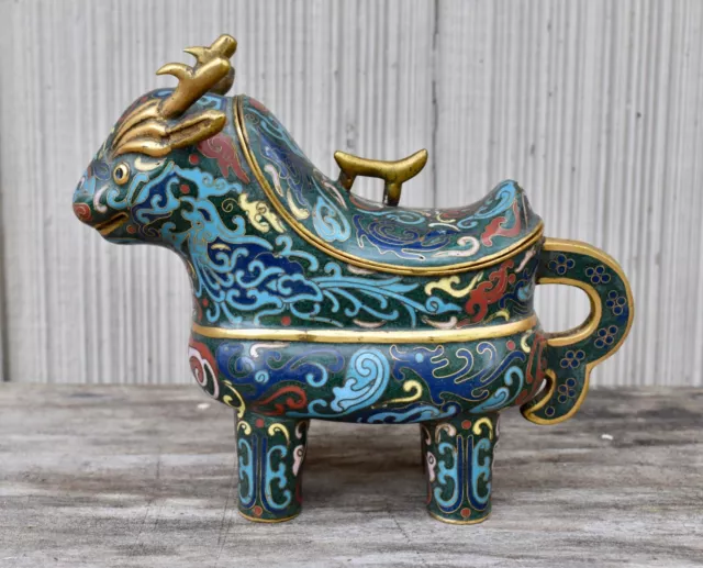 Antique Chinese Cloisonne Foo Dog Bull Figurine Box Vessel