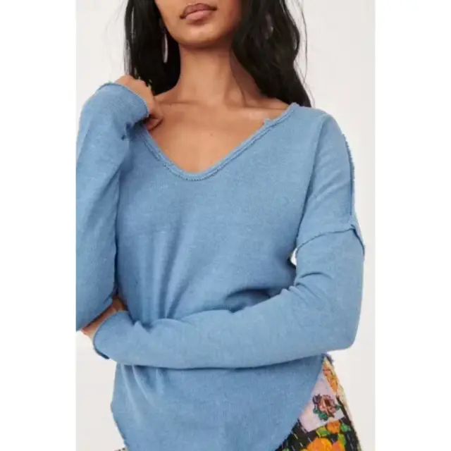 Free People Top Womens Medium Blue V-Neck Dolman Sleeve Knit Tunic Ladies