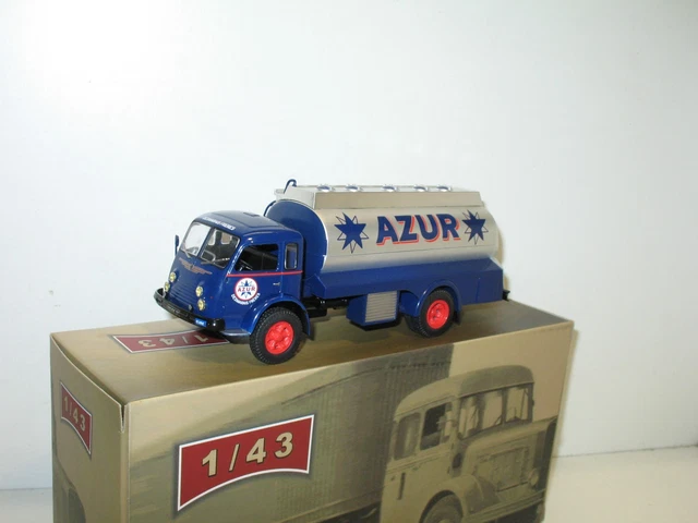 RENAULT 4140 Fainéant Citerne STELLINE IXO Garage Moderne 1/43 en