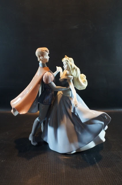 Lladro 7560 Sleeping Beauty’s Dance Ltd Edition - w/ Wooden Base -Mint Condition