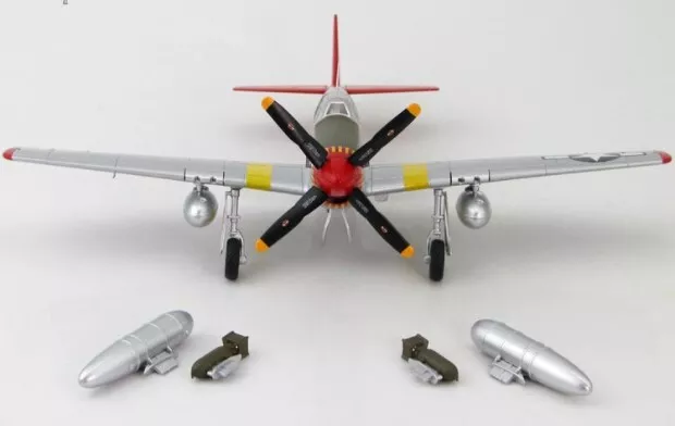 HM P-51b /C Mustang 332nd / 302nd Squadron 1/48 DIECAST plane Pre-builded Model 3