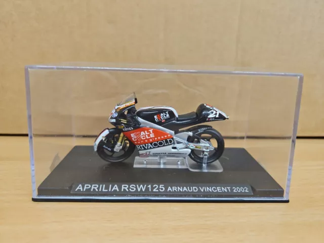 Deagostini APRILIA RSW125 ARNAUD VINCENT 2002 1:24 Motorcycle Model