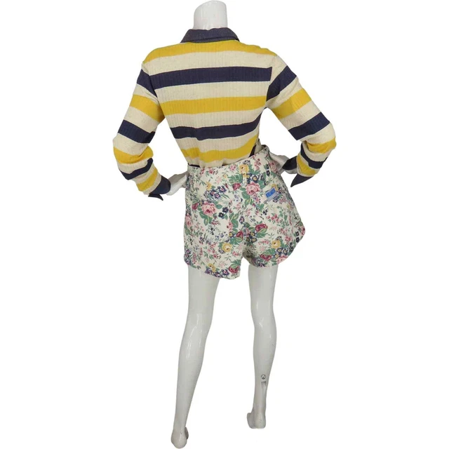 Vintage Breaker Floral All Over Print Festival High Waist Denim Jean Shorts 27