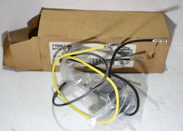 Harley Davidson Touring Passing Lamp Switch P/N 71505-96 D1