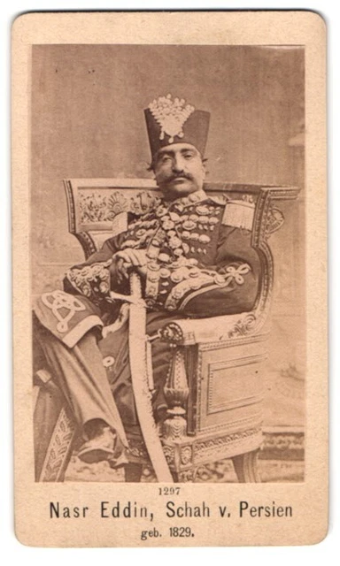 Fotografie unbekannter Fotograf und Ort, Portrait Nasr Eddin, Schah von Persien