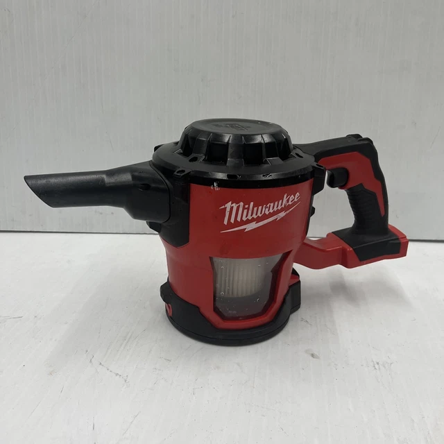 MILWAUKEE 088220 M18 18Volt LithiumIon Cordless Compact Vacuum Tool