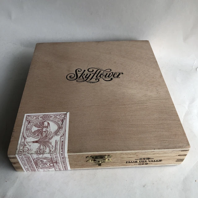Cigar Box SKYFLOWER  Flor de Valle Warped EMPTY Wooden storage Stash Box