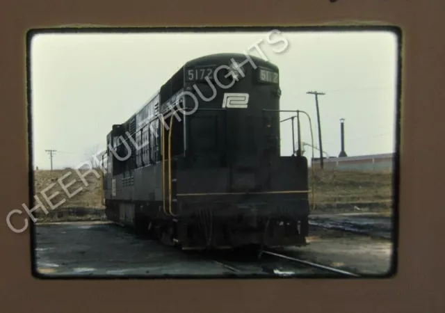 Original '70 Ektachrome Slide PC Penn Central 5172 H16-44? Engine House   35N40