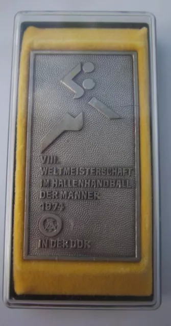 Orig.Teilnehmermedaille  HANDBALL WM / Weltmeisterschaft DDR 1974 / in Box ! TOP