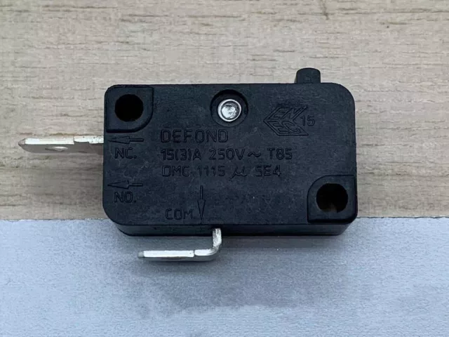 1pc DEFOND DMC-1115 micro switch 2 pins normally open press to disconnect 15.1A