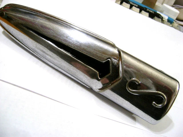 used vintage Schwinn Fender Headlight Bicycle Light from Fiesta used vintage Schwinn Fender Headlight Bicycle Light from Fiesta