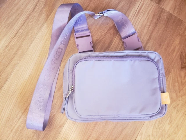 Samantha Brown To Go Convertible Travel Sling Lilac Crossbody Waist Belt Bag $33 2
