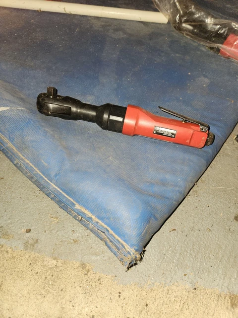 Chicago Pneumatic 3/8" Standard Duty Air Ratchet - CP886